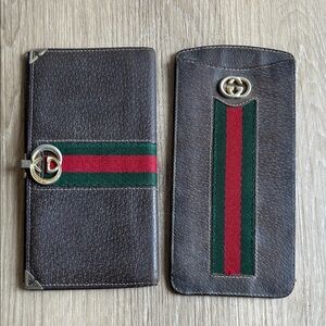 Vintage Gucci Dark Brown Wallet with Accent Stripe with Sunglasses Case